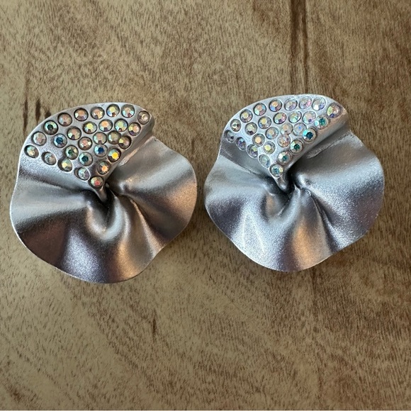 Vintage Flip A Coin Silver Clip On Earrings Crinkle 80s 90s 1980s 1990s - Picture 10 of 11